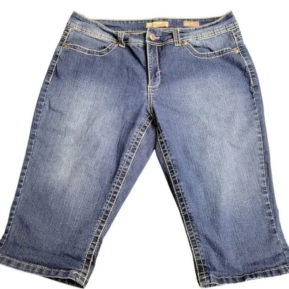 Nine West Vintage America Collection Thick Stitched Blue Denim Jean Shorts - Picture 2 of 7